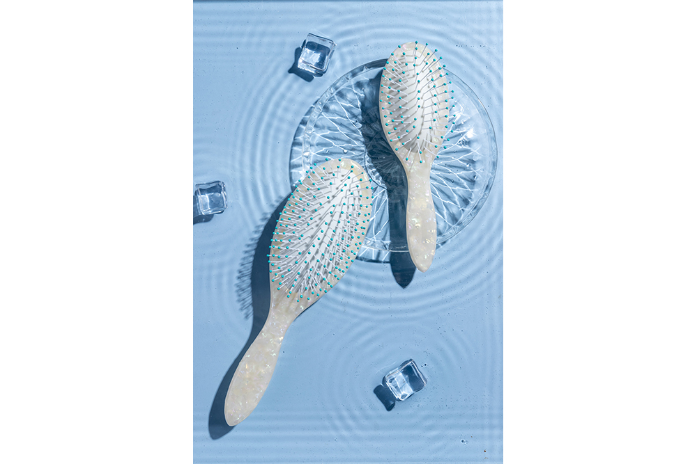 CA & Acrylic Hairbrush