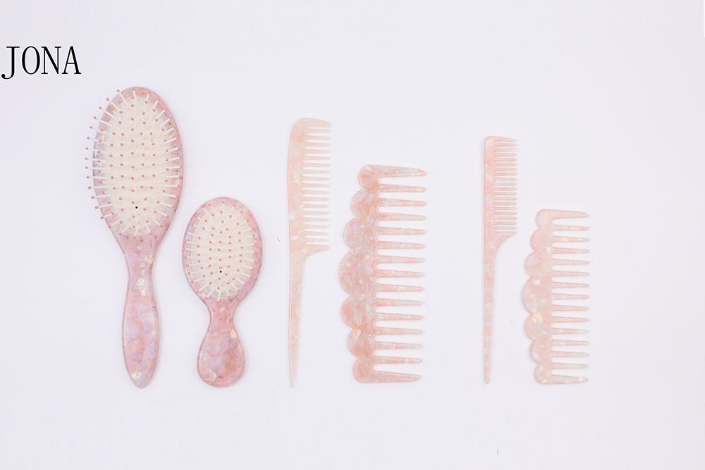 CA & Acrylic Hairbrush