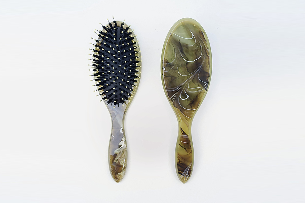 CA & Acrylic Hairbrush