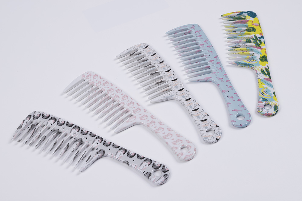 Comb