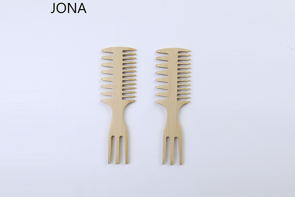 Comb