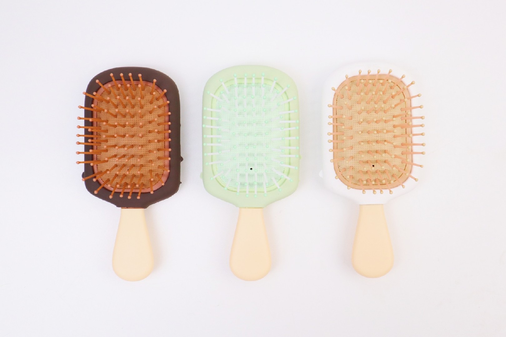 Mini Hairbrush