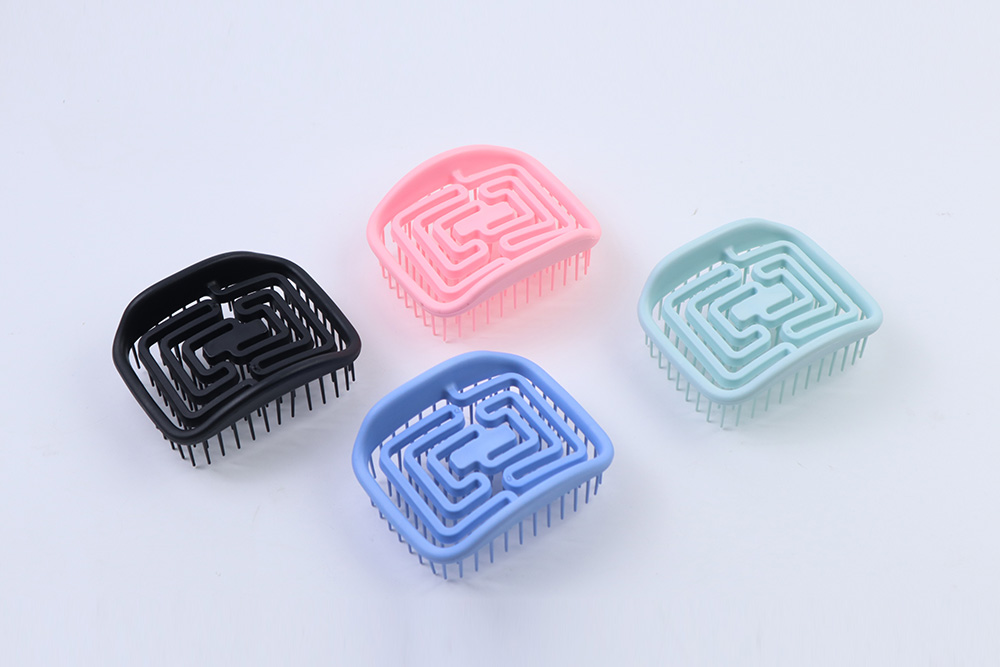 Mini Hairbrush
