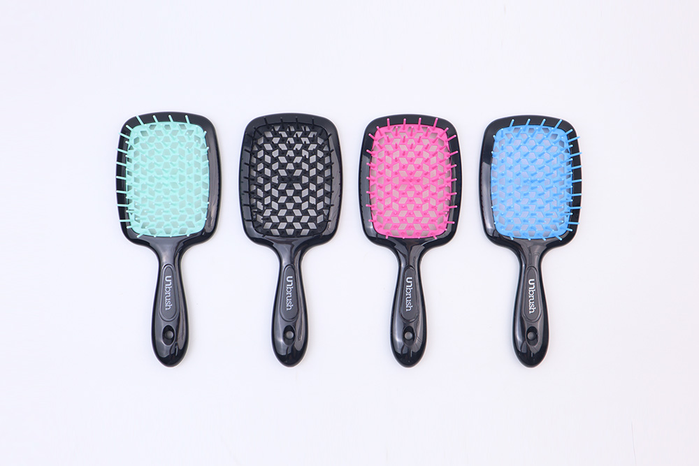 Mini Hairbrush