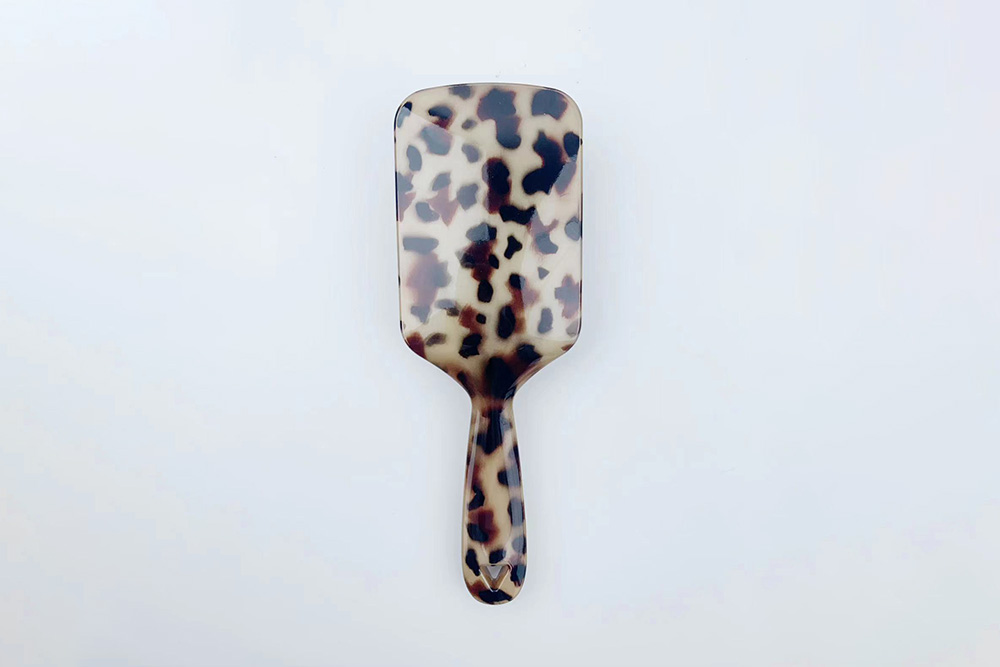 Plastic Hairbrush