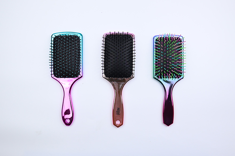 Plastic Hairbrush
