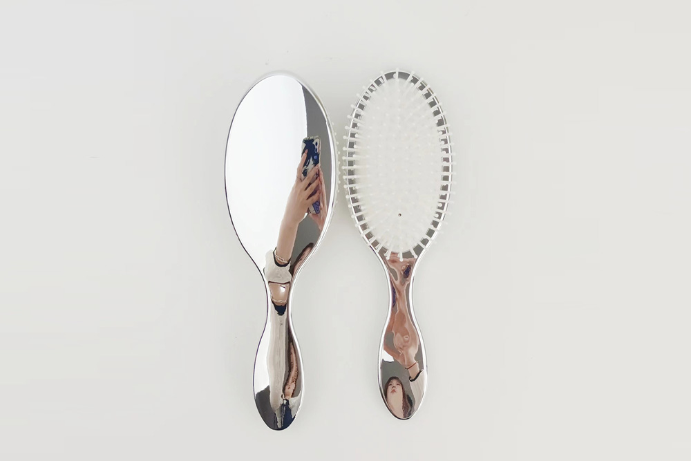 Plastic Hairbrush