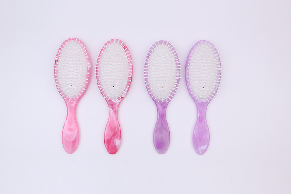 Plastic Hairbrush