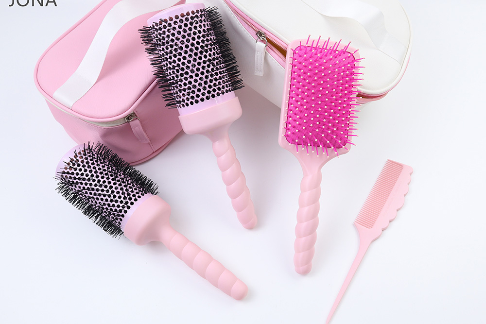 Plastic Hairbrush