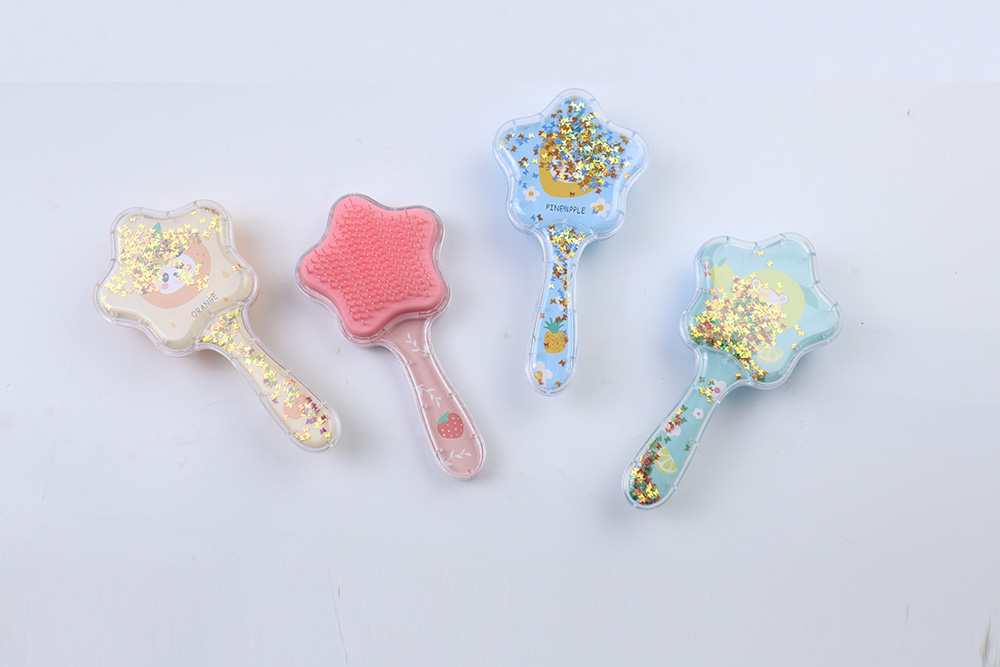 Mini Hairbrush