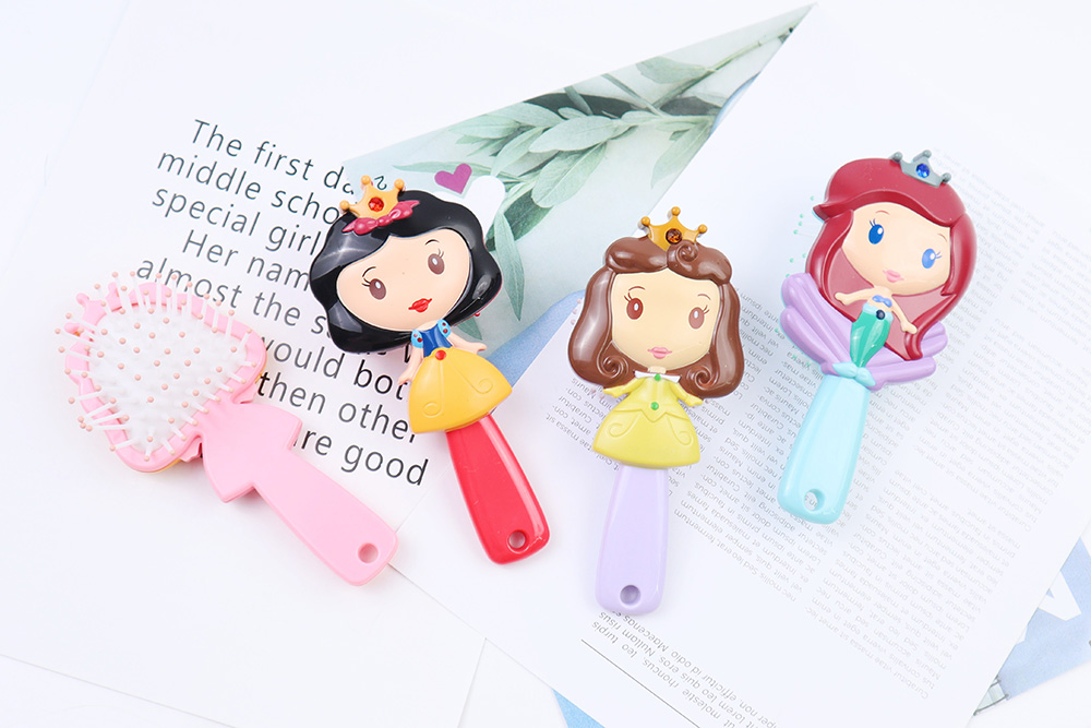 Mini Hairbrush