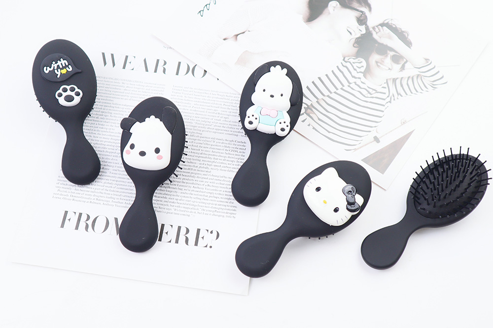 Mini Hairbrush